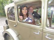 gloucestershire-wedding-car-hire-g08